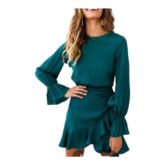 Dresses & Skirts - Selfie Leslie Forest Green Wrap Open Back Long Sleeve Satin Dress